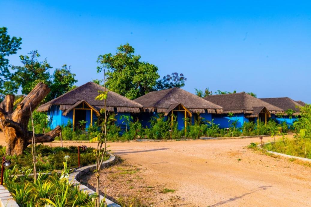Mayur The Karma Seoni (Madhya) Exterior foto